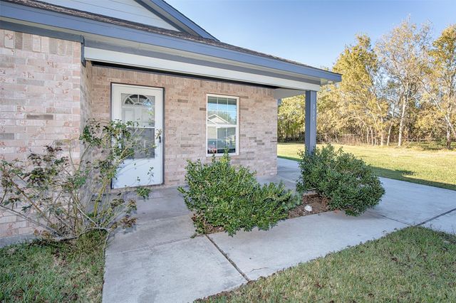 305 S Westward Street, Texas City, TX 77591