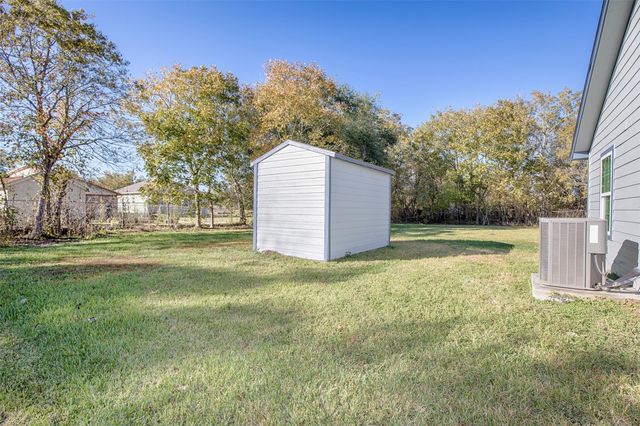 305 S Westward Street, Texas City, TX 77591