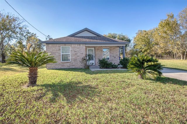 305 S Westward Street, Texas City, TX 77591