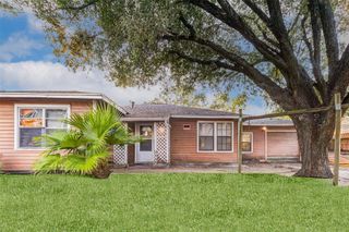 4105 Ella Boulevard, Houston, TX 77018