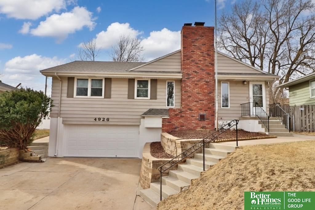4926 S 50 Street, Omaha, NE 68117