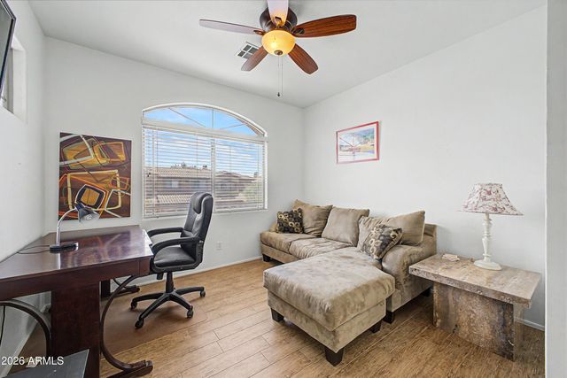 11500 E COCHISE Drive 2076, Scottsdale, AZ 85259