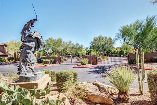 11500 E COCHISE Drive 2076, Scottsdale, AZ 85259