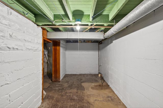 1210 Cook Avenue E, Saint Paul, MN 55106