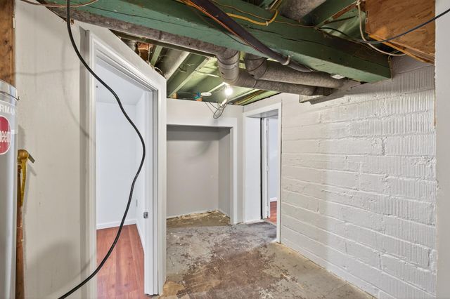 1210 Cook Avenue E, Saint Paul, MN 55106