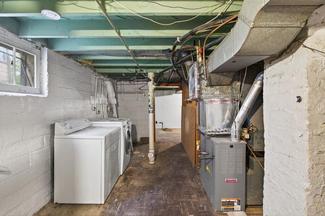 1210 Cook Avenue E, Saint Paul, MN 55106