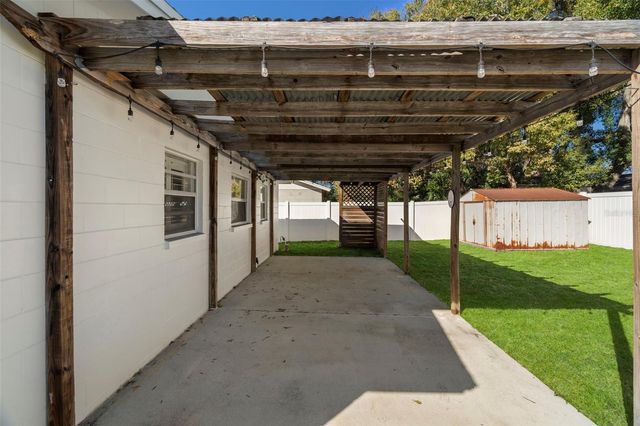 6710 S CORTEZ STREET, Tampa, FL 33616