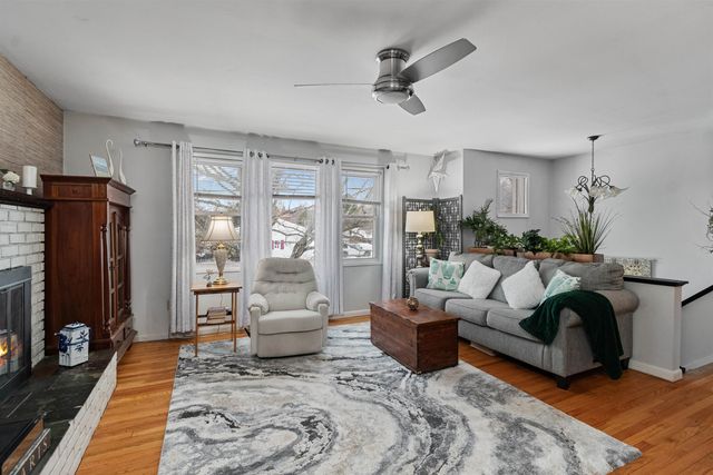 45 Pioneer Street, Essex Junction, VT 05452