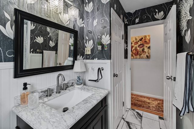 45 Pioneer Street, Essex Junction, VT 05452