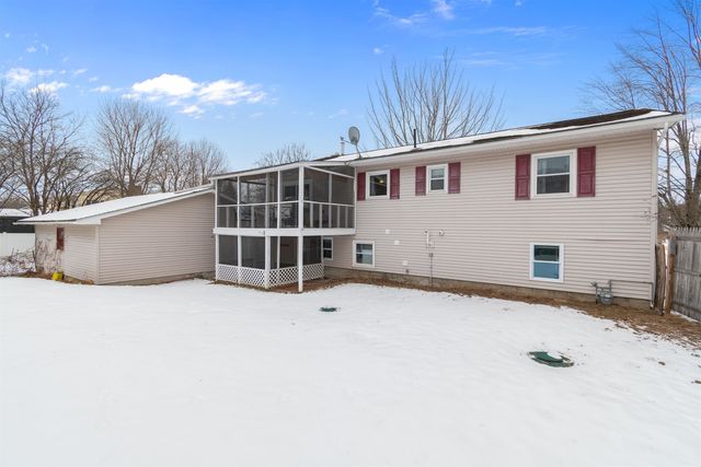 45 Pioneer Street, Essex Junction, VT 05452