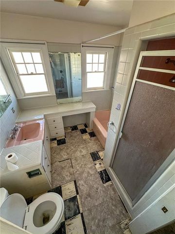 318 E Locust Street, Independence, KS 67301