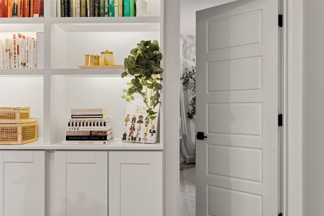 3710 Red Leaf Lane, Dallas, TX 75209