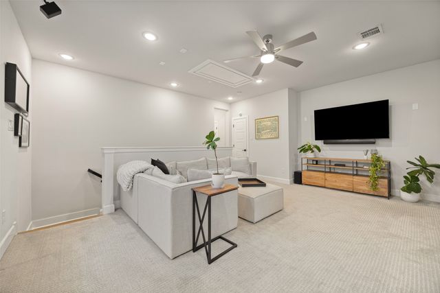 3710 Red Leaf Lane, Dallas, TX 75209