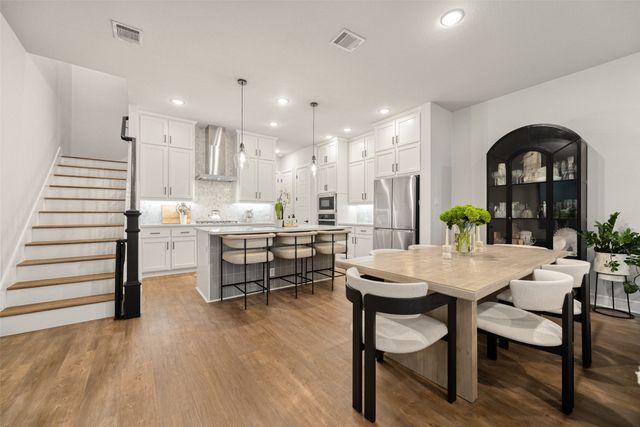 3710 Red Leaf Lane, Dallas, TX 75209