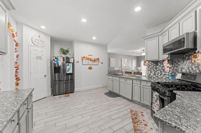 4914 Lazy Timbers Drive, Humble, TX 77346