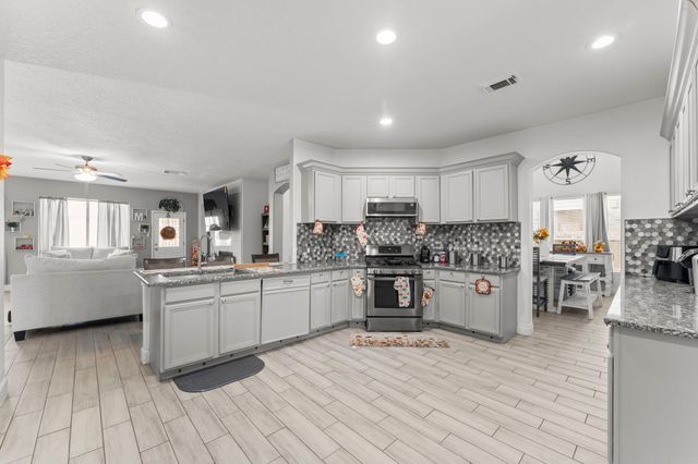 4914 Lazy Timbers Drive, Humble, TX 77346