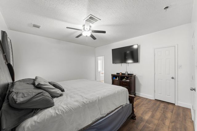 4914 Lazy Timbers Drive, Humble, TX 77346