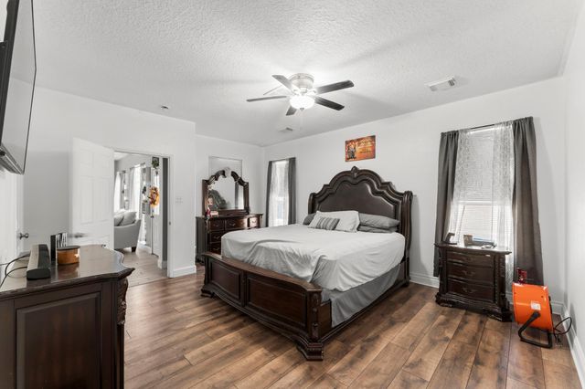 4914 Lazy Timbers Drive, Humble, TX 77346