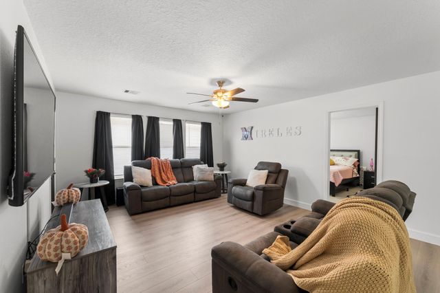 4914 Lazy Timbers Drive, Humble, TX 77346