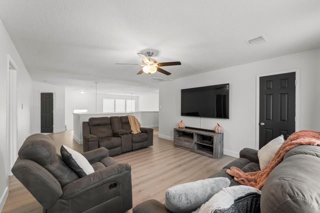 4914 Lazy Timbers Drive, Humble, TX 77346