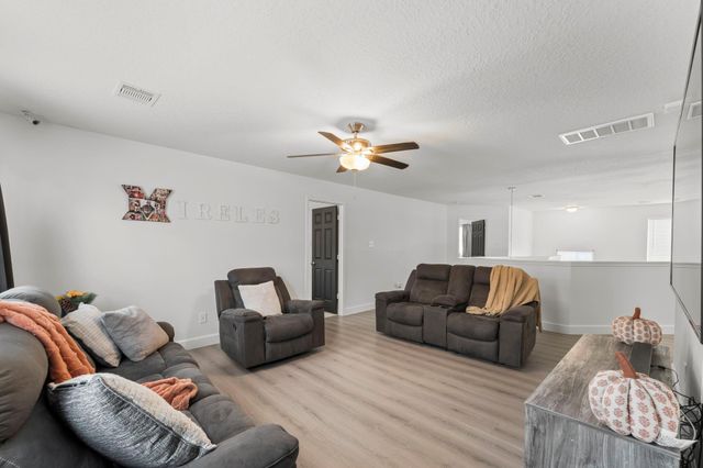 4914 Lazy Timbers Drive, Humble, TX 77346