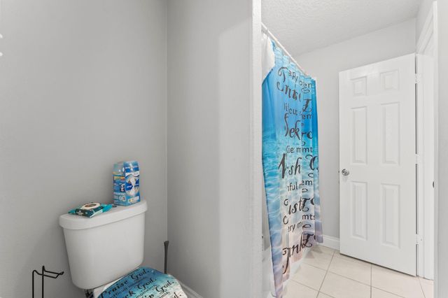 4914 Lazy Timbers Drive, Humble, TX 77346