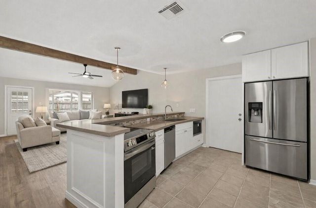 1802 Terrence Drive, Stafford, TX 77477