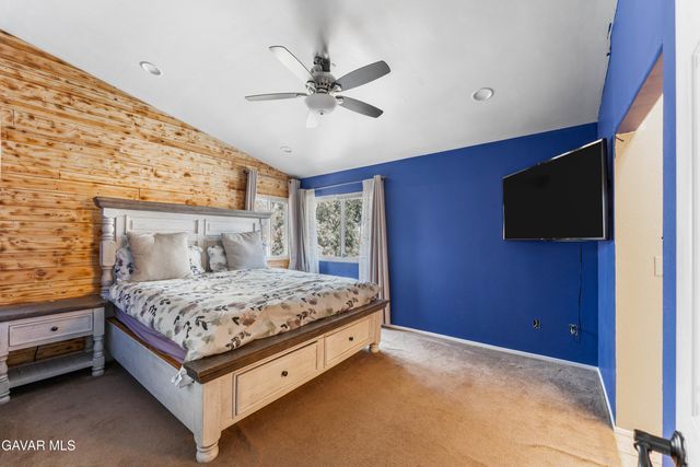 44200 Gillan Avenue, Lancaster, CA 93535