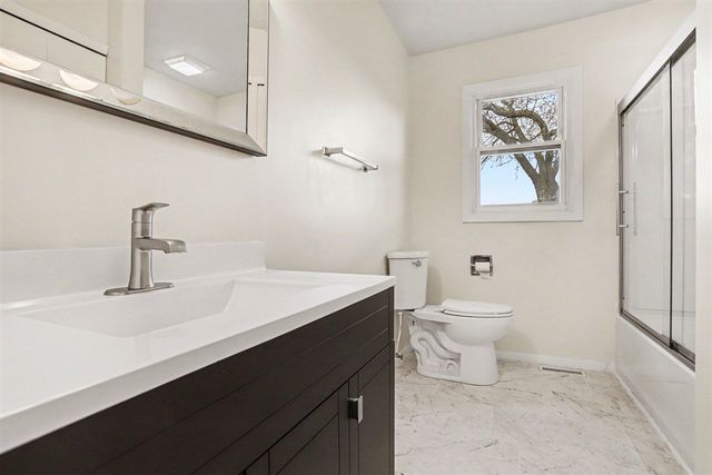 7277 Marfield Street, Portage, MI 49024