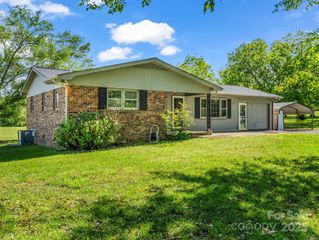 646 Terry Road, Ellenboro, NC 28040