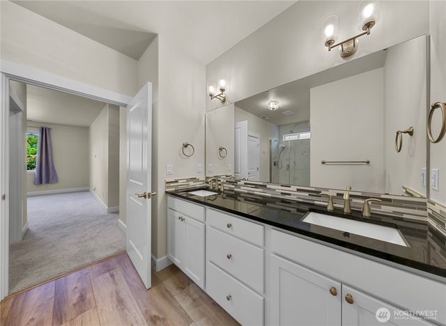 1410 Woods Point Loop, Ferndale, WA 98248