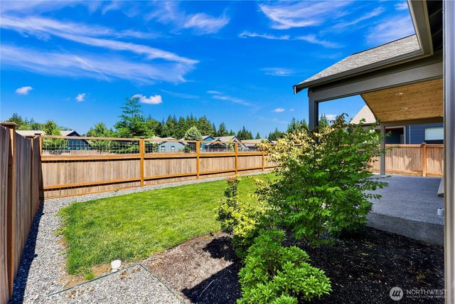 1410 Woods Point Loop, Ferndale, WA 98248