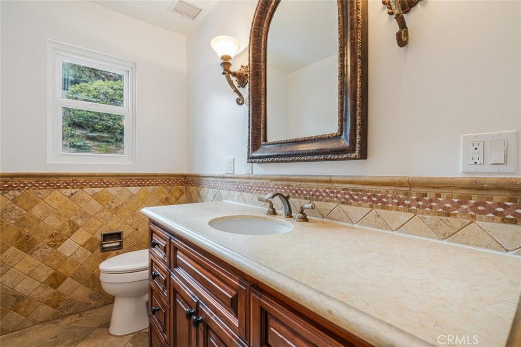 Image 24 of property listing at 34 Sage, Bell Canyon, CA 91307