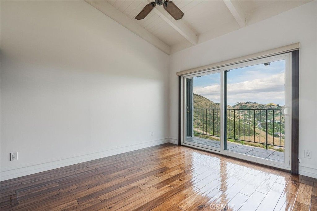 Image 34 of property listing at 34 Sage, Bell Canyon, CA 91307