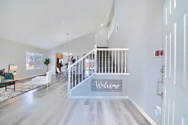 1176 Junction Dr, Manteca, CA 95337