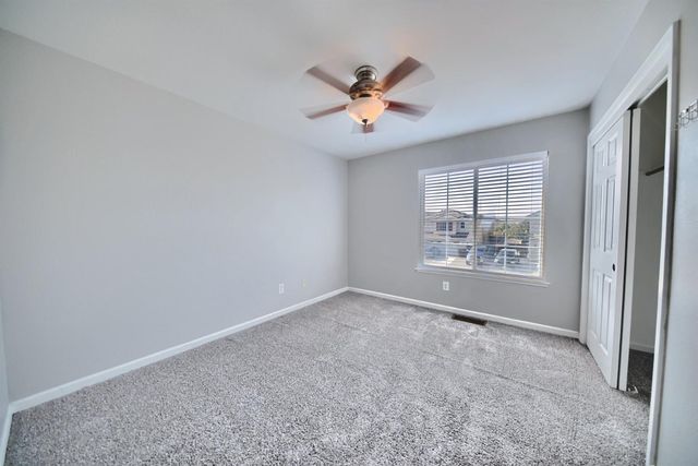 1176 Junction Dr, Manteca, CA 95337