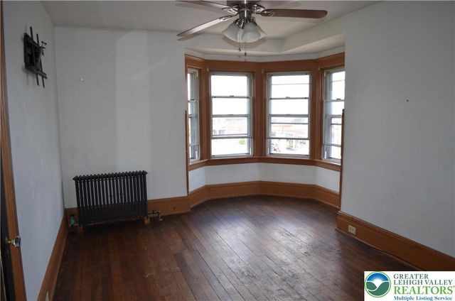 901 West Broad Street, Bethlehem City, PA 18018