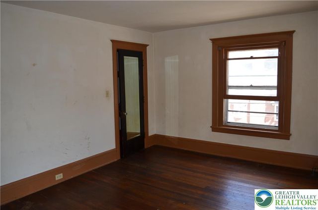 901 West Broad Street, Bethlehem City, PA 18018