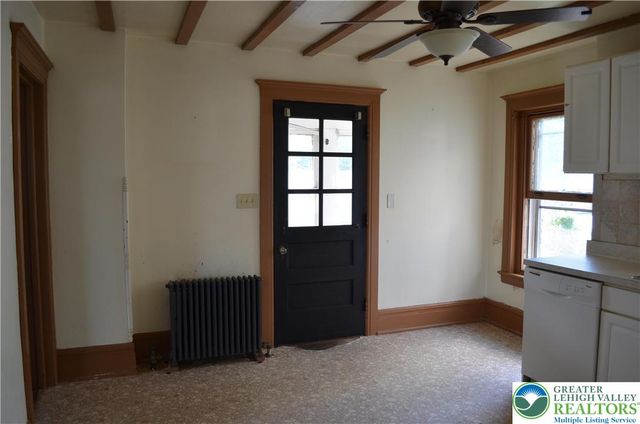 901 West Broad Street, Bethlehem City, PA 18018