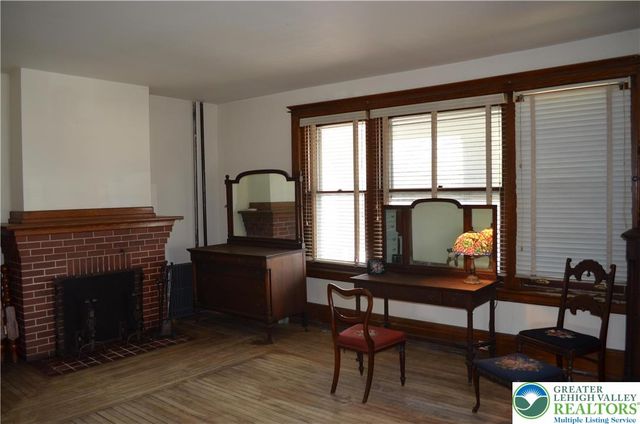 901 West Broad Street, Bethlehem City, PA 18018