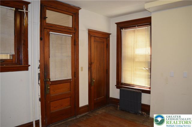 901 West Broad Street, Bethlehem City, PA 18018