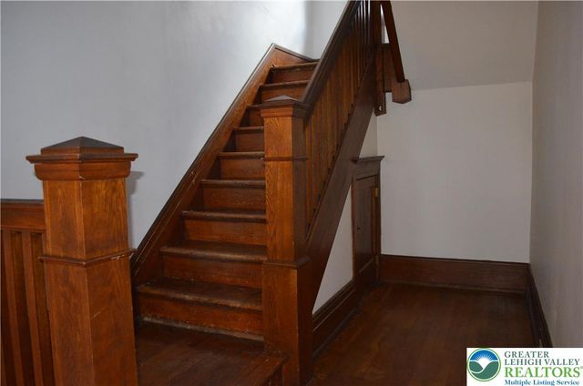 901 West Broad Street, Bethlehem City, PA 18018