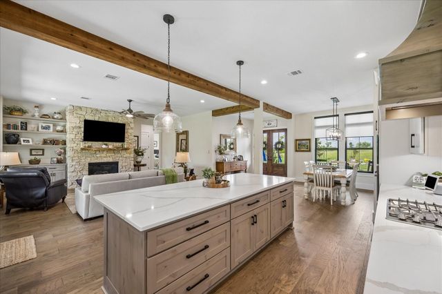 10493 Fm 1371, Chappell Hill, TX 77426