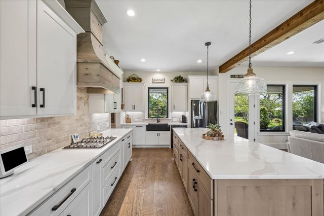 10493 Fm 1371, Chappell Hill, TX 77426