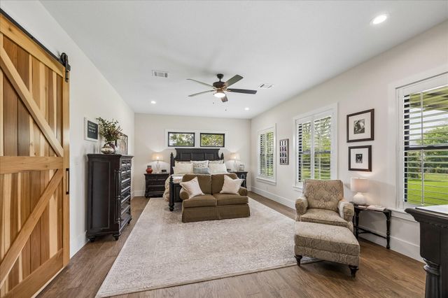 10493 Fm 1371, Chappell Hill, TX 77426