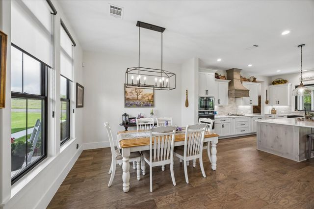 10493 Fm 1371, Chappell Hill, TX 77426