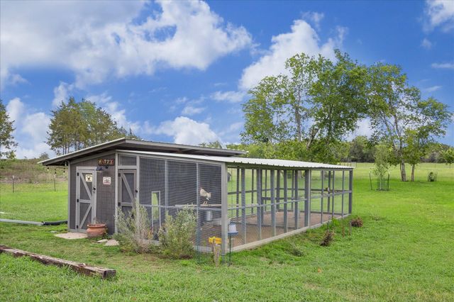 10493 Fm 1371, Chappell Hill, TX 77426