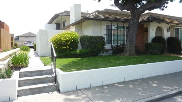 7310 Corsican, Huntington Beach, CA 92647