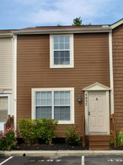 4857 Stoneybrook Boulevard, Hilliard, OH 43026