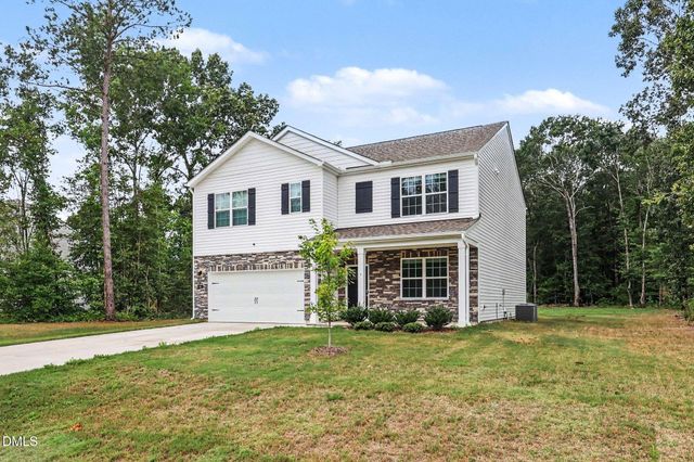 243 Hawksmoore Lane, Lillington, NC 27546